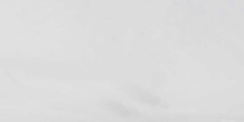 边缘计算与AIoT融合：重塑工业互联网与智慧城市的实时数据处理新范式